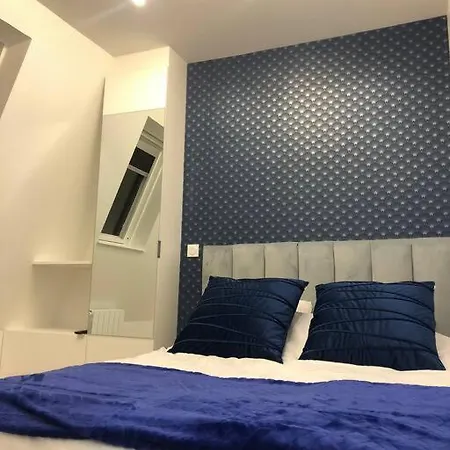 2p - 1br Nice Flat In Trocadero, Eiffel Tour Apartamento París